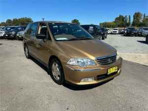 2001 Honda Odyssey 2nd Gen Gold 4 Speed Automatic Wagon