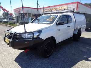 2018 Toyota Hilux GUN126R MY19 SR (4x4) White 6 Speed Manual X Cab Cab Chassis Sandgate Newcastle Area Preview