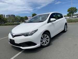 2015 Toyota Corolla ZRE Ascent White 7 Speed Automatic Hatchback