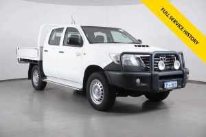 2015 Toyota Hilux KUN26R MY14 SR (4x4) White 5 Speed Manual Dual Cab Chassis