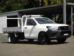 2020 Toyota Hilux TGN121R MY19 Upgrade Workmate Glacier White 6 Speed Automatic Cab Chassis