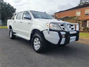 2007 Toyota Hilux KUN26R 07 Upgrade SR5 (4x4) White 4 Speed Automatic Dual Cab Pick-up
