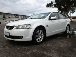 2009 Holden Calais VE MY09.5 White 5 Speed Automatic Sportswagon