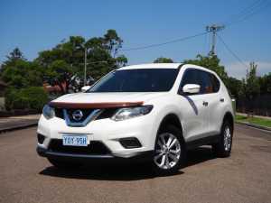 2014 NISSAN X-trail TS (FWD) log books turbo diesel automatic excellent value 