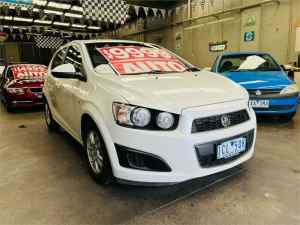 2013 Holden Barina TM MY14 CD White 6 Speed Automatic Hatchback Mordialloc Kingston Area Preview