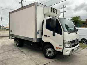 2018 Hino 300 921 White Refrigerated Truck 5.1l Moorabbin Kingston Area Preview