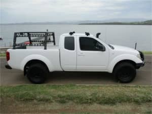 2010 Nissan Navara D40 RX (4x4) White 5 Speed Automatic King Cab Chassis Dapto Wollongong Area Preview