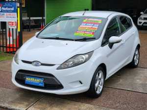 2010 Ford Fiesta WS LX White 4 Speed Automatic Hatchback