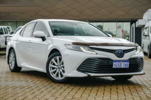 2018 Toyota Camry AXVH71R Ascent White Constant Variable Sedan