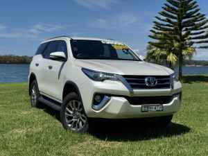 2015 Toyota Fortuner GUN156R Crusade Crystal Pearl 6 Speed Automatic Wagon