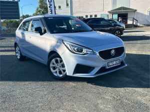 2022 MG MG3 Auto SZP1 MY22 Core (with Navigation) Silver & Purple 4 Speed Automatic Hatchback