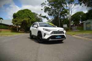 2020 Toyota RAV4 Axah54R Cruiser eFour White 6 Speed Constant Variable Wagon Hybrid Ashmore Gold Coast City Preview