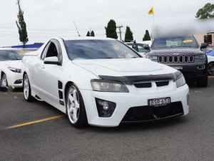 2008 Holden Special Vehicles Maloo E Series R8 White 6 Speed Sports Automatic Utility