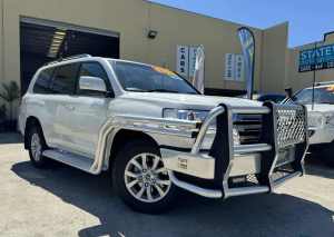 2016 Toyota Landcruiser VDJ200R MY16 VX (4x4) White 6 Speed Automatic Wagon Capalaba Brisbane South East Preview
