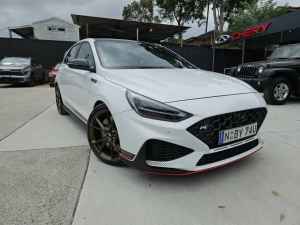 2022 Hyundai i30 PDe.V5 MY22 N D-CT Drive-N Limited Edition White 8 Speed