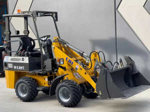 2023 UHI UWL807 Articulated Loader 25HP UK Perkins Engine Free 4in1 Bucket and forklift attachment
