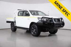 2023 Toyota Hilux GUN126R SR (4x4) White 6 Speed Automatic Double Cab Chassis