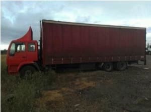 MAN 22.284 Curtainside Truck 2000 wrecking now.#Stock no M22T-1039