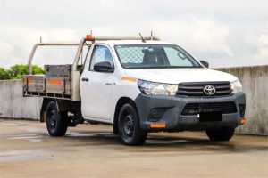 2016 Toyota Hilux GUN122R Workmate 4x2 White 5 Speed Manual Cab Chassis