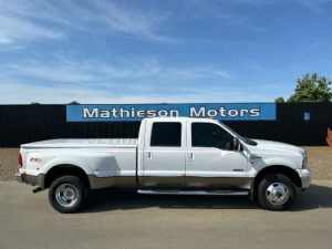 2006 Ford F350 KING RANCH DUAL CAB White 4 Speed Automatic Cab Chassis