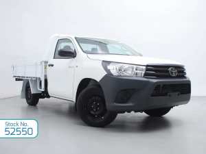 2022 Toyota Hilux TGN121R Workmate (4x2) White 5 Speed Manual Cab Chassis
