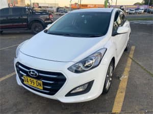 2016 Hyundai i30 GD4 Series 2 Active White 6 Speed Automatic Hatchback