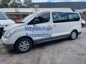 2011 HYUNDAI iMAX - Wheelchair Accessible - Low Kms