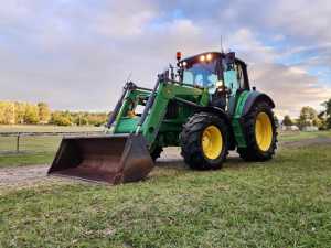 John Deere 6320 Premium 100Hp 4WD Cab Tractor Loader Bucket & Suspensions