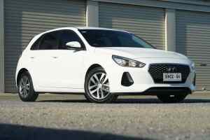 2020 Hyundai i30 PD.V4 MY21 White 6 Speed Sports Automatic Hatchback