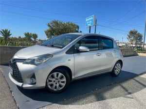 2014 Toyota Yaris NCP131R MY15 SX Silver, Chrome 4 Speed Automatic Hatchback