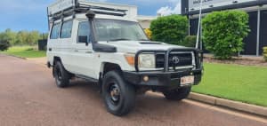 2008 TOYOTA LAND CRUISER WORKMATE TROOPCARRIER V8 4x4 11 SEAT TURBO DEISEL MANUAL Durack Palmerston Area Preview