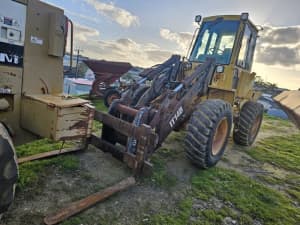 CAT IT14B Front End Loader Mount Gambier Grant Area Preview