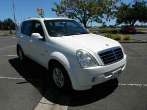 2009 Ssangyong Rexton II Y200 MY08 RX270 XDI (5 Seat) White 5 Speed Automatic Wagon Glenelg Holdfast Bay Preview