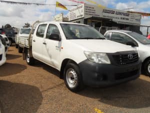 2011 Toyota Hilux TGN16R MY12 Workmate Double Cab 4x2 White 5 Speed Manual Utility