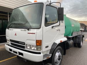 2004 Fuso Fighter Water Cart