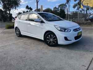 2016 Hyundai Accent RB3 MY16 Active White 6 Speed Manual Hatchback