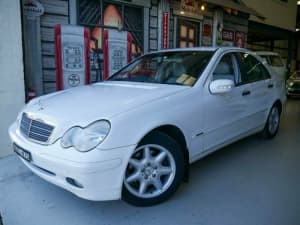 2000 Mercedes-Benz C-Class W203 C240 Classic White 5 Speed Sports Automatic Sedan