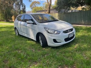 2013 Hyundai Accent RB2 Active White 6 Speed Manual Hatchback