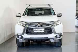 2017 Mitsubishi Pajero Sport QE Exceed Wagon 7st 5dr Spts Auto 8sp 4x4 2.4DT [MY17] White Automatic