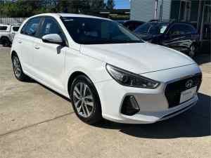 2017 Hyundai i30 PD MY18 Active White 6 Speed Sports Automatic Hatchback