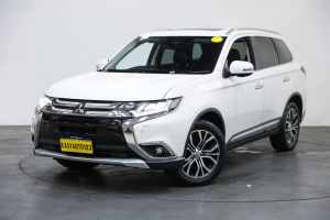 2017 Mitsubishi Outlander ZK MY17 Exceed 4WD White 6 Speed Constant Variable Wagon