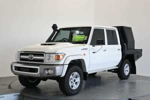 2022 Toyota Landcruiser VDJ79R GXL Double Cab White 5 Speed Manual Cab Chassis