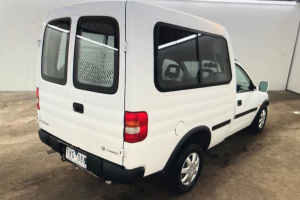 SAVE $2000 HOLDEN COMBO H-ROOF FREEWHEELER QUINTO WHEELCHAIR FREE REGO FREE SERVICE FREE 1-YR WTY!