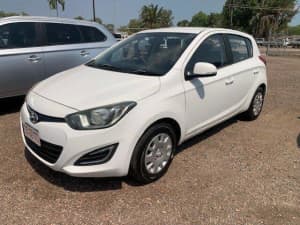 2014 Hyundai i20 White 4 Speed Auto Active Select Hatchback Holtze Litchfield Area Preview