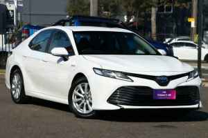 2020 Toyota Camry Axvh70R Ascent White 6 Speed Constant Variable Sedan Hybrid