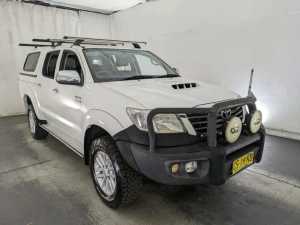 2014 Toyota Hilux KUN26R MY14 SR5 Double Cab White 5 Speed Manual Utility