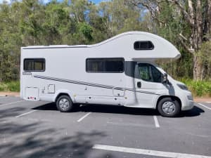 fully self contained 6 Berth Motorhome Fiat Ducato 2017 Automatic