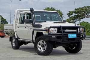 2020 Toyota Landcruiser VDJ79R Workmate Double Cab White 5 Speed Manual Cab Chassis
