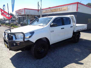 2019 Toyota Hilux GUN126R MY19 Upgrade SR (4x4) White 6 Speed Automatic Double Cab Chassis Sandgate Newcastle Area Preview