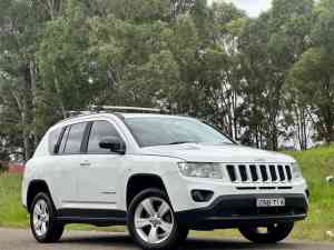 2013 Jeep Compass Sport MK MY14 White 5 Speed Manual Wagon Low Kms  Liverpool Liverpool Area Preview